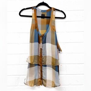 10 Crosby Derek Lam for Barney’s NY. 100% Silk beautiful Tank. Fits S/M.